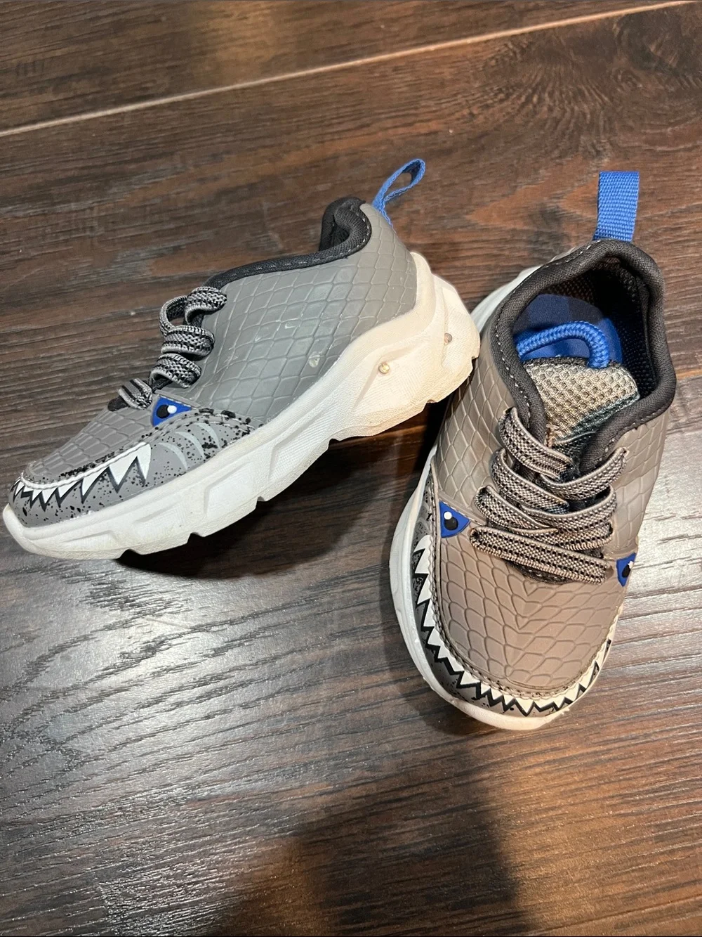 Kids Grey and Blue Shark-Print Sneakers